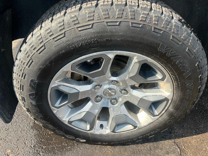 RAM 1500 Longhorn Crew Cab SWB 4WD 2017