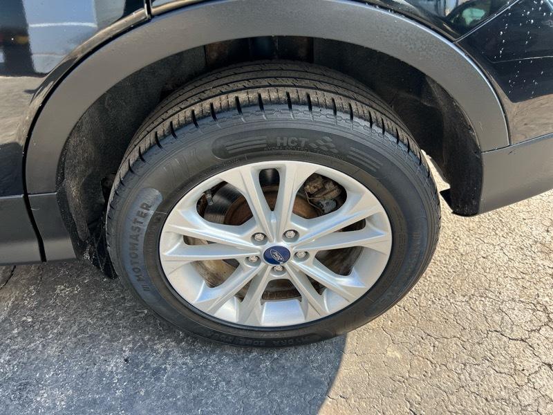 Ford Escape SE FWD 2017