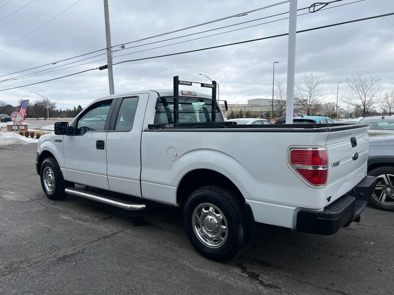 Ford F-150 2WD SuperCab 145" XL 2014