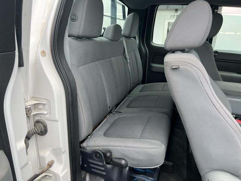 Ford F-150 2WD SuperCab 145" XL 2014