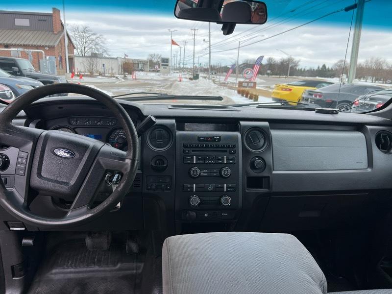 Ford F-150 2WD SuperCab 145" XL 2014