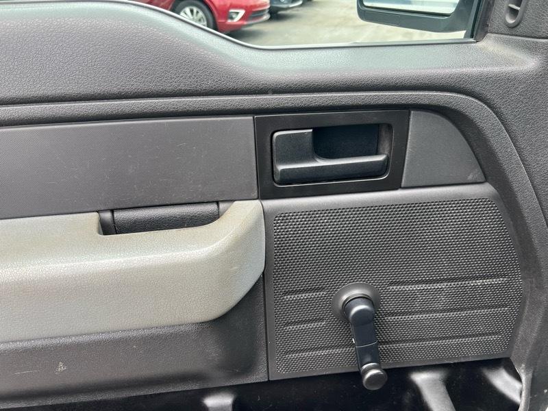 Ford F-150 2WD SuperCab 145" XL 2014