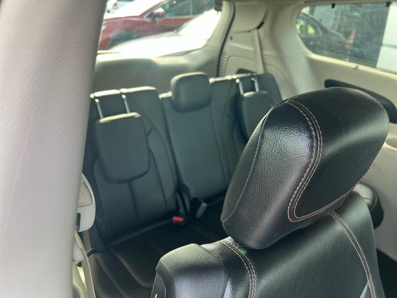 Chrysler Pacifica Touring-L Plus 2018