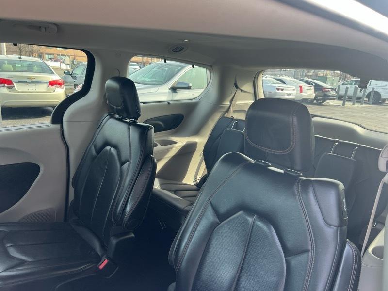 Chrysler Pacifica Touring-L Plus 2018