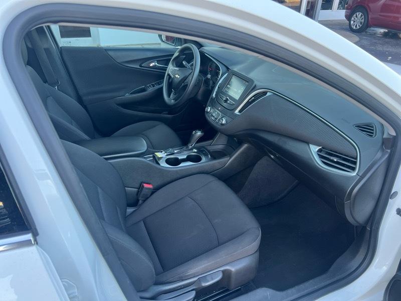 Chevrolet Malibu LS 2018