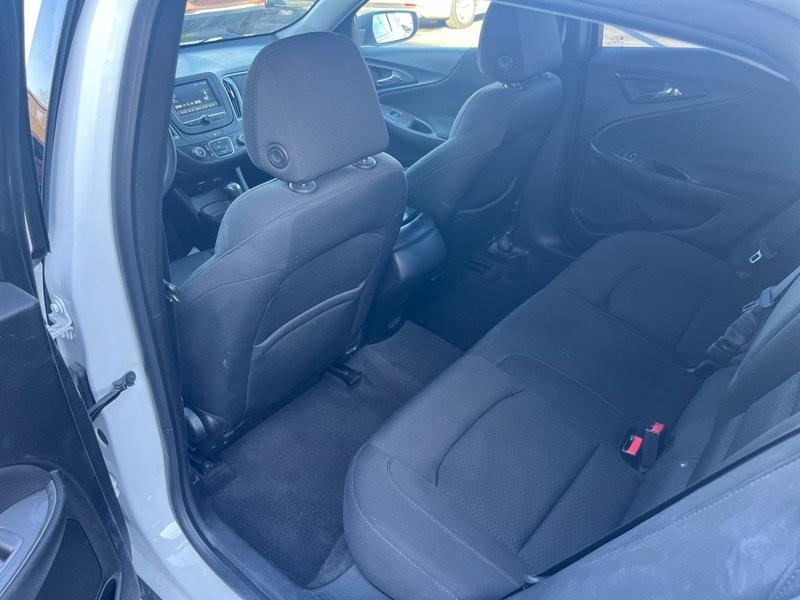 Chevrolet Malibu LS 2018