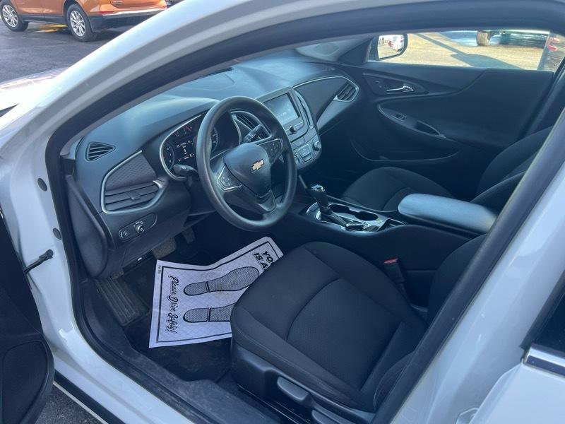 Chevrolet Malibu LS 2018