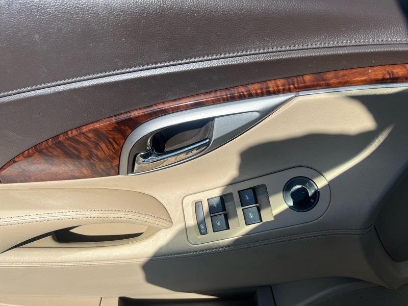 Buick Allure CX 2010