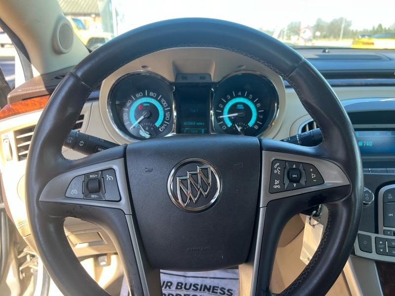 Buick Allure CX 2010