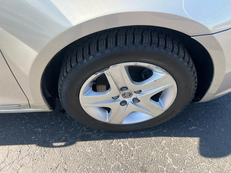 Buick Allure CX 2010