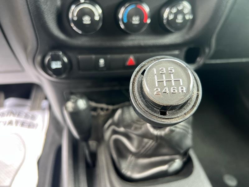 Jeep Wrangler Sport 4WD 2014