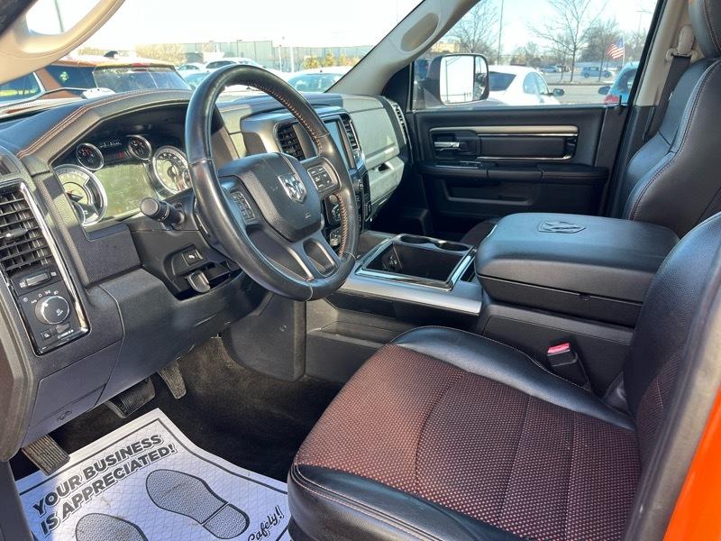 RAM 1500 Sport Crew Cab SWB 4WD 2015