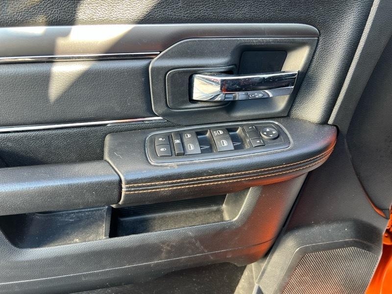 RAM 1500 Sport Crew Cab SWB 4WD 2015