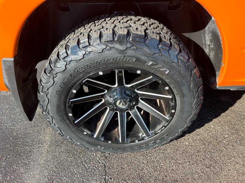 RAM 1500 Sport Crew Cab SWB 4WD 2015