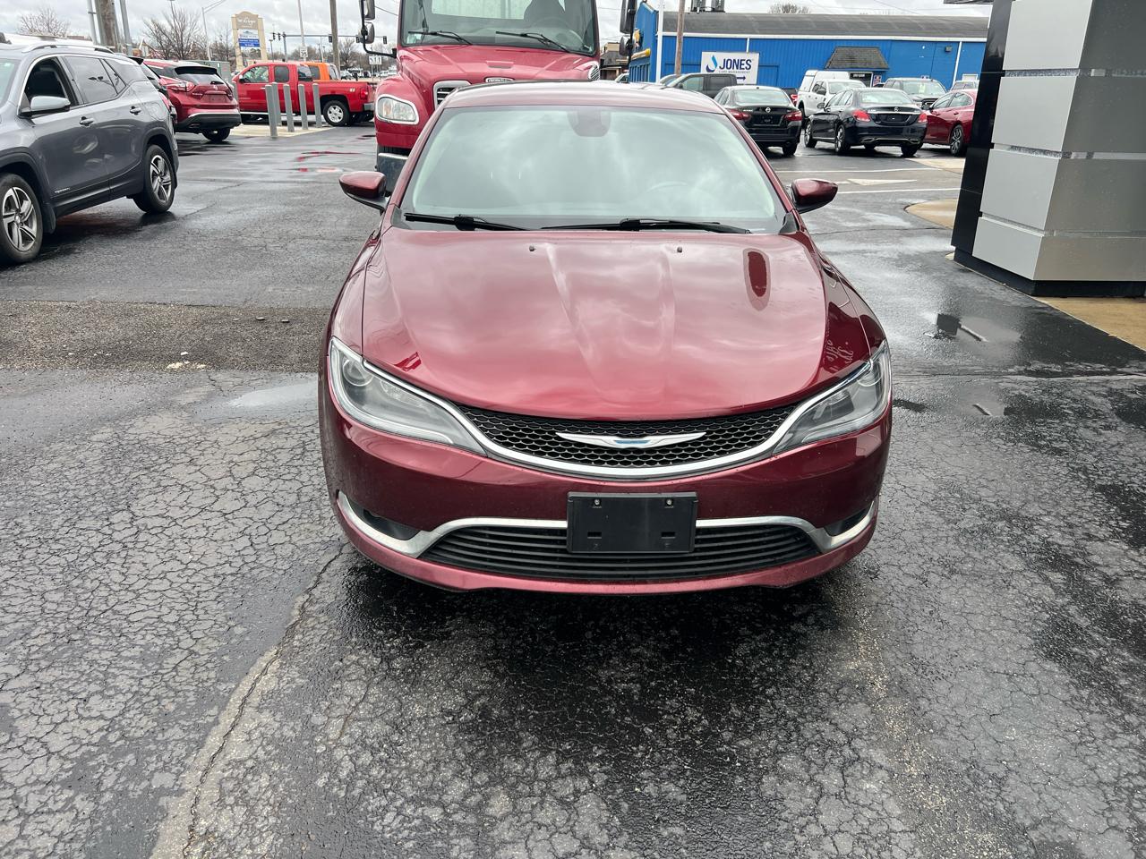 Chrysler 200 4dr Sdn Limited FWD 2016