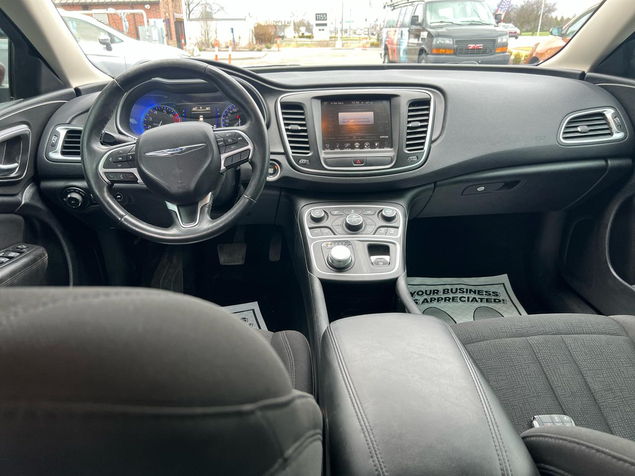 Chrysler 200 4dr Sdn Limited FWD 2016