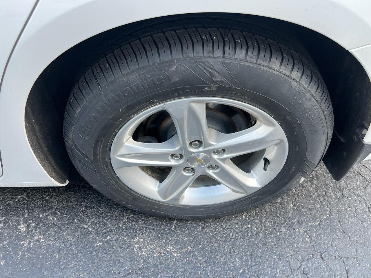 Chevrolet Malibu 4dr Sdn LS w/1FL 2020