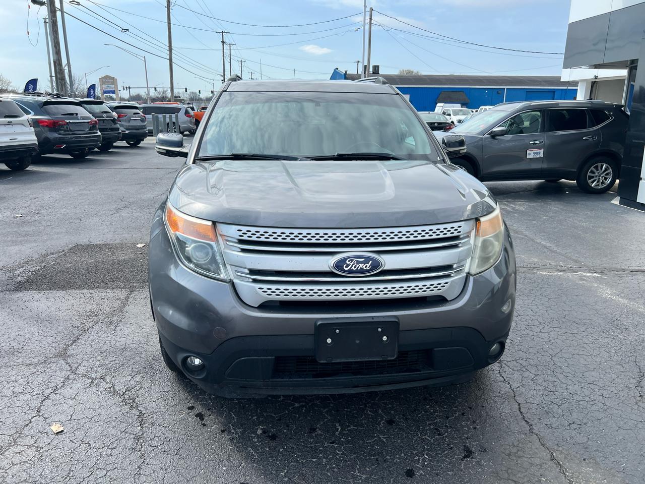 Ford Explorer 4WD 4dr XLT 2012