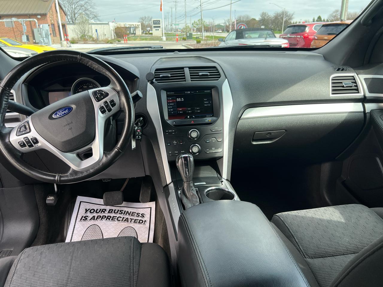 Ford Explorer 4WD 4dr XLT 2012