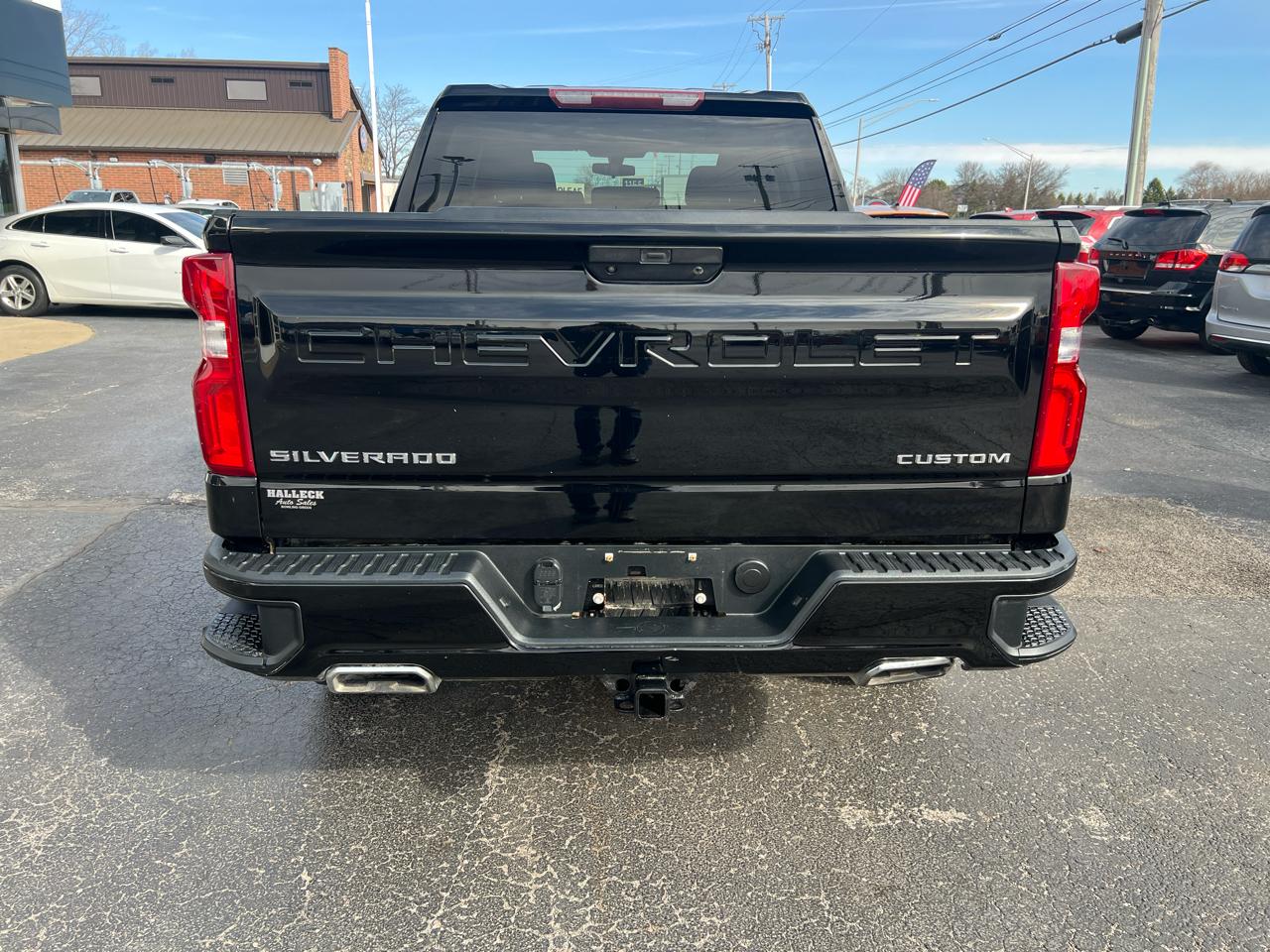 Chevrolet Silverado 1500 4WD Crew Cab 147" Custom Trail Boss 2019