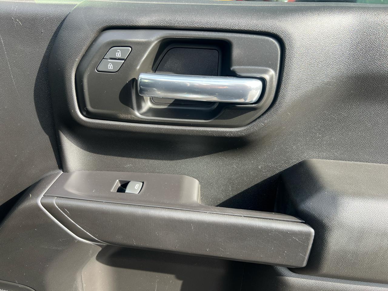 Chevrolet Silverado 1500 4WD Crew Cab 147" Custom Trail Boss 2019