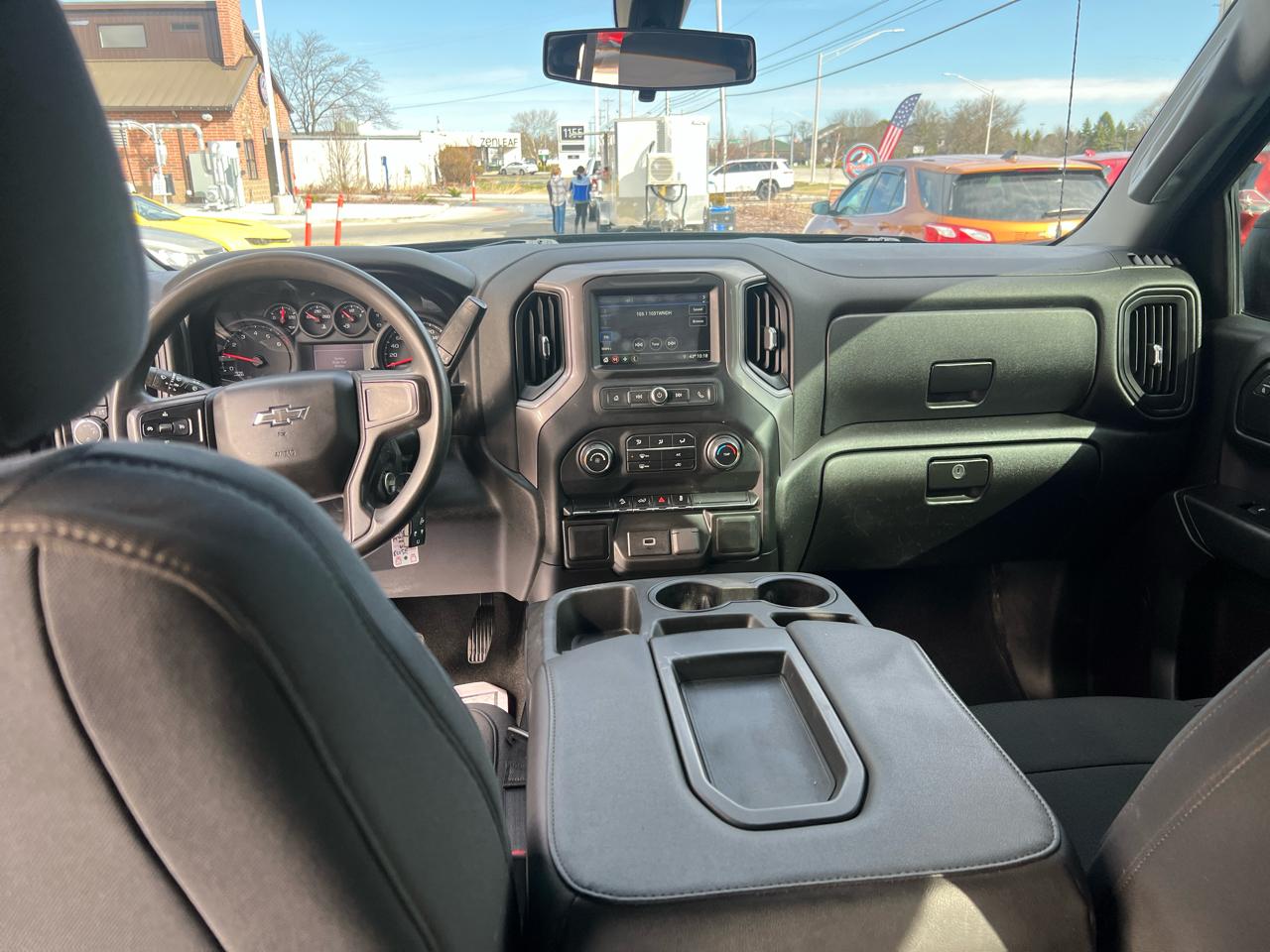 Chevrolet Silverado 1500 4WD Crew Cab 147" Custom Trail Boss 2019