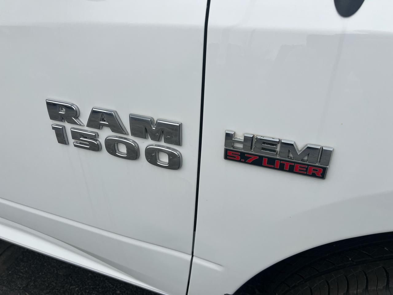 RAM 1500 Express 4x4 Quad Cab 6'4" Box *Ltd Avail* 2017