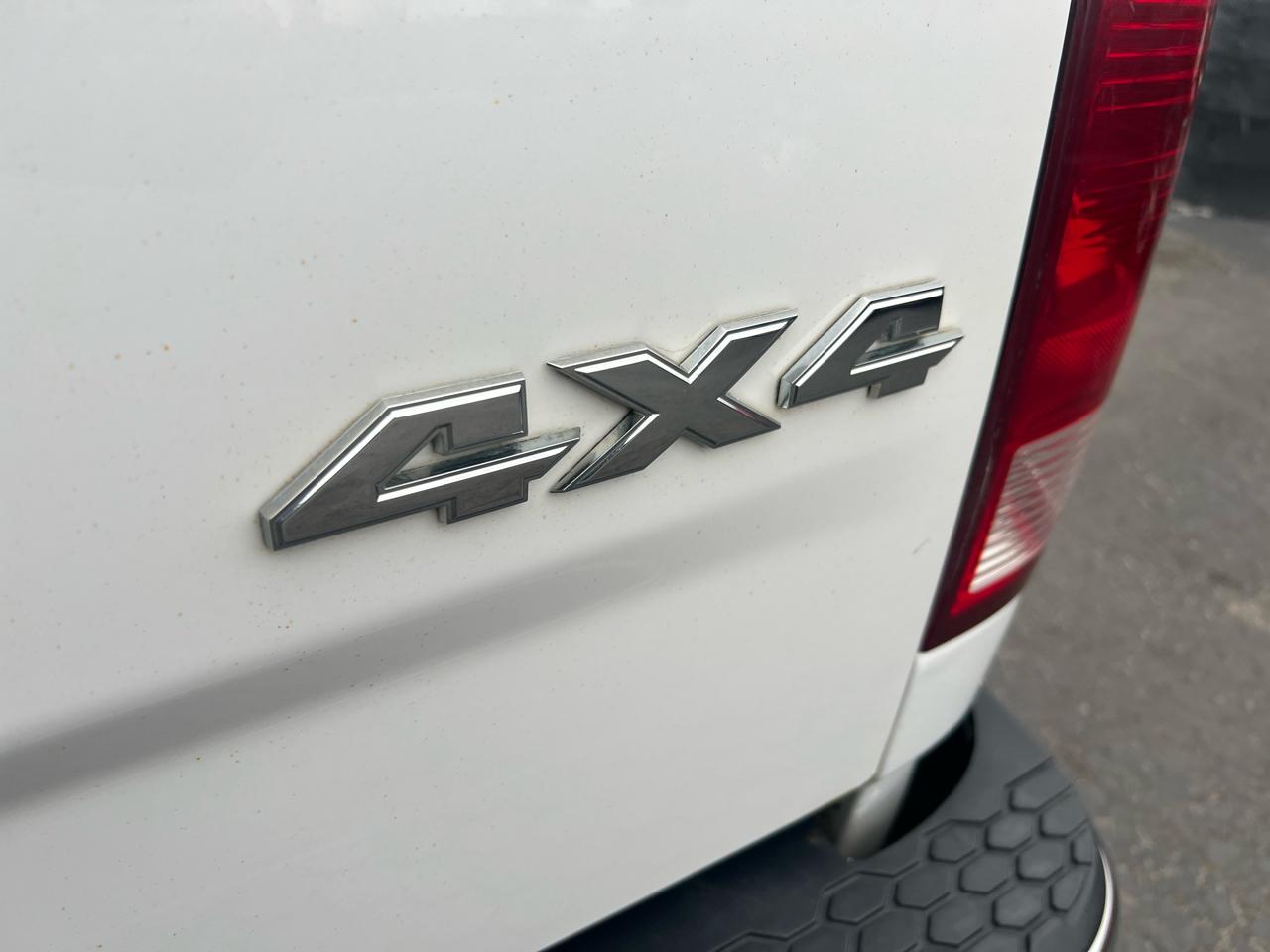 RAM 1500 Express 4x4 Quad Cab 6'4" Box *Ltd Avail* 2017