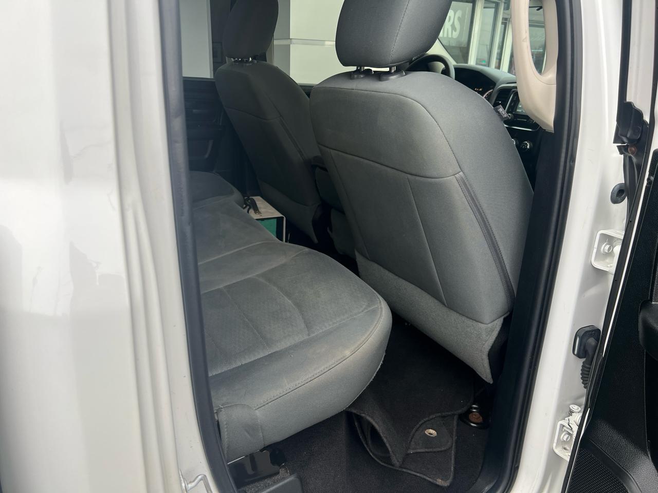 RAM 1500 Express 4x4 Quad Cab 6'4" Box *Ltd Avail* 2017