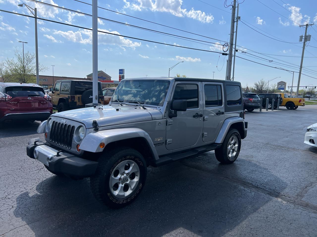 Jeep Wrangler Unlimited 4WD 4dr Sahara 2013