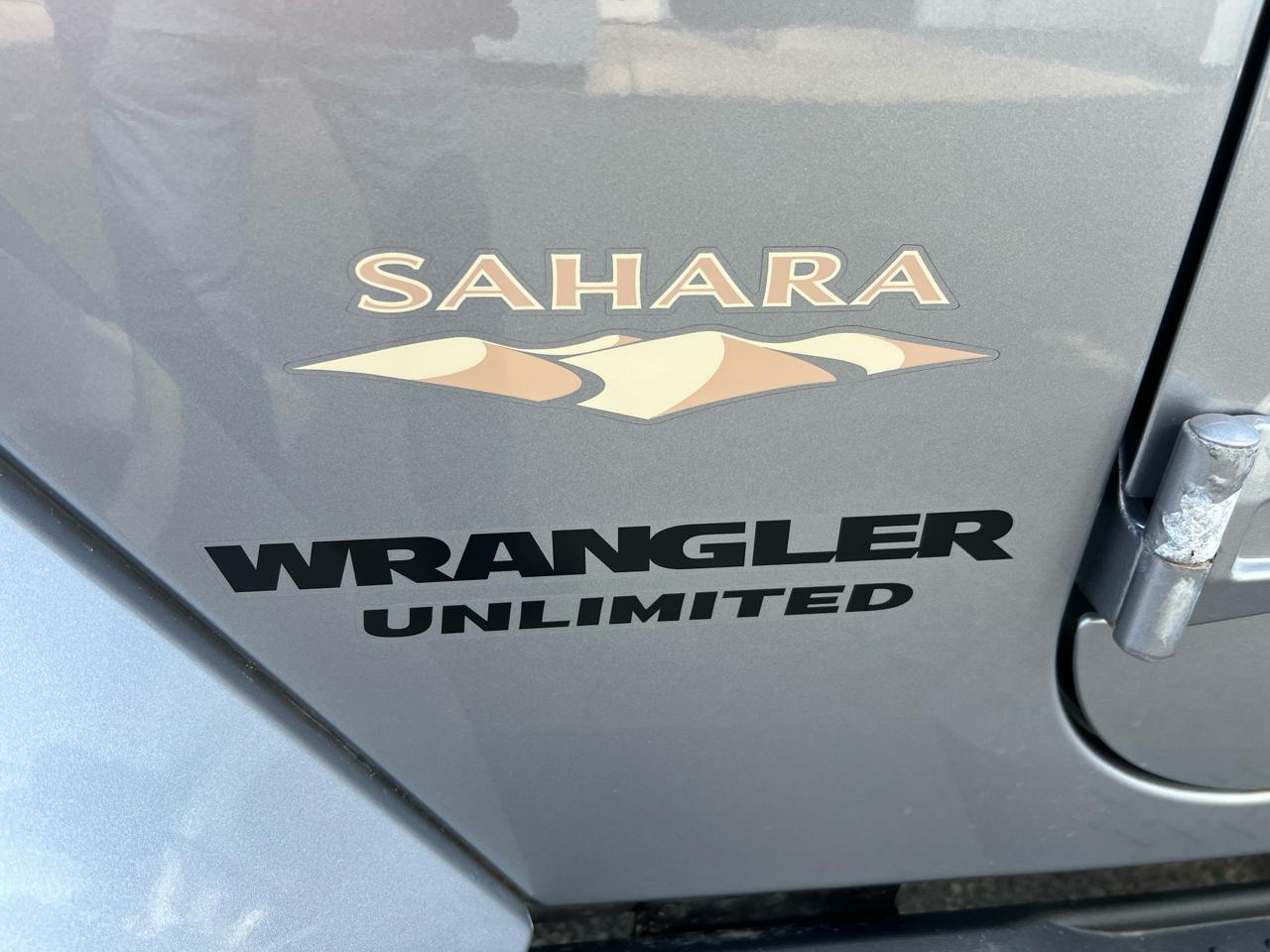 Jeep Wrangler Unlimited 4WD 4dr Sahara 2013
