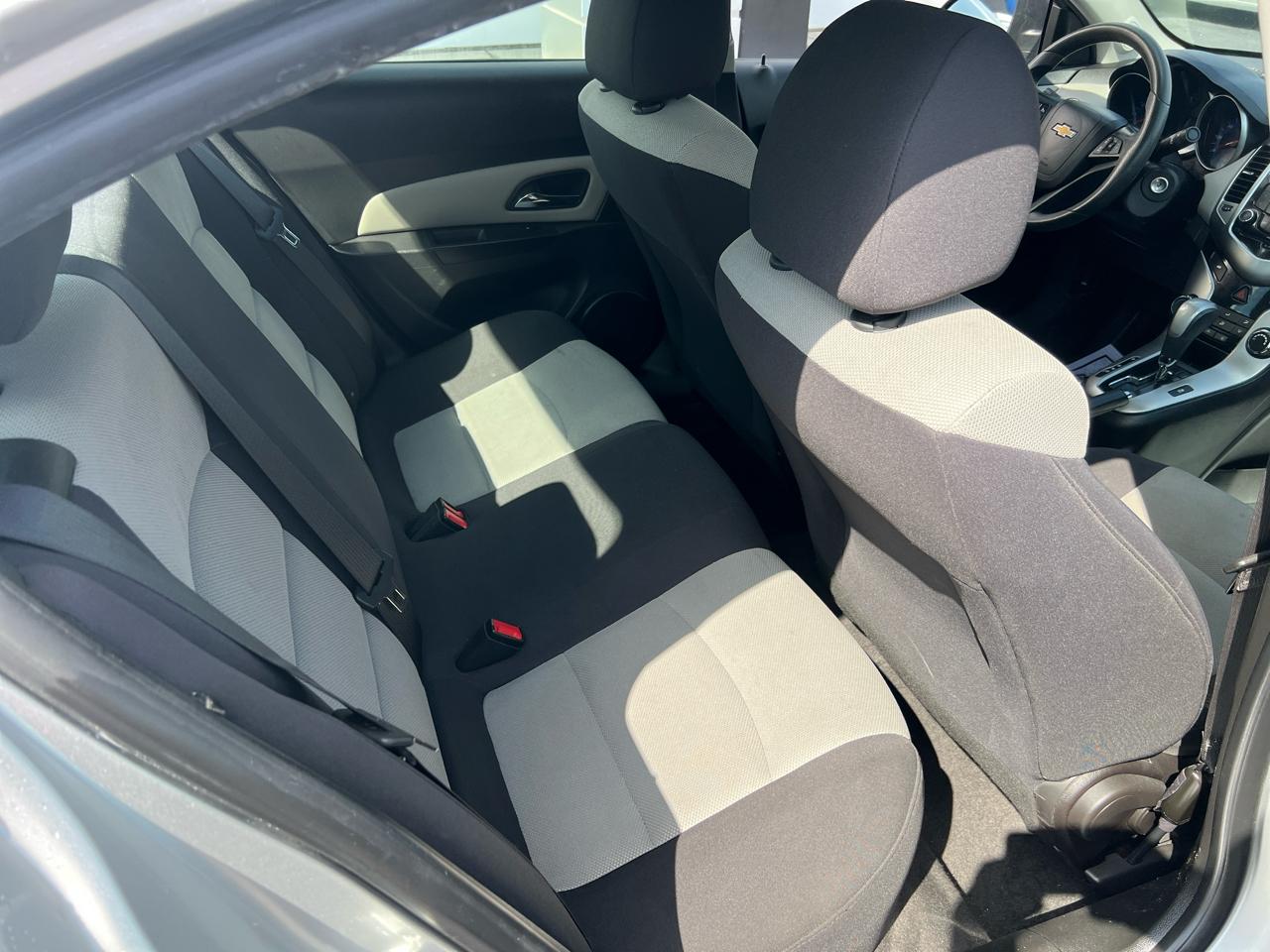 Chevrolet Cruze 4dr Sdn 2LS 2015