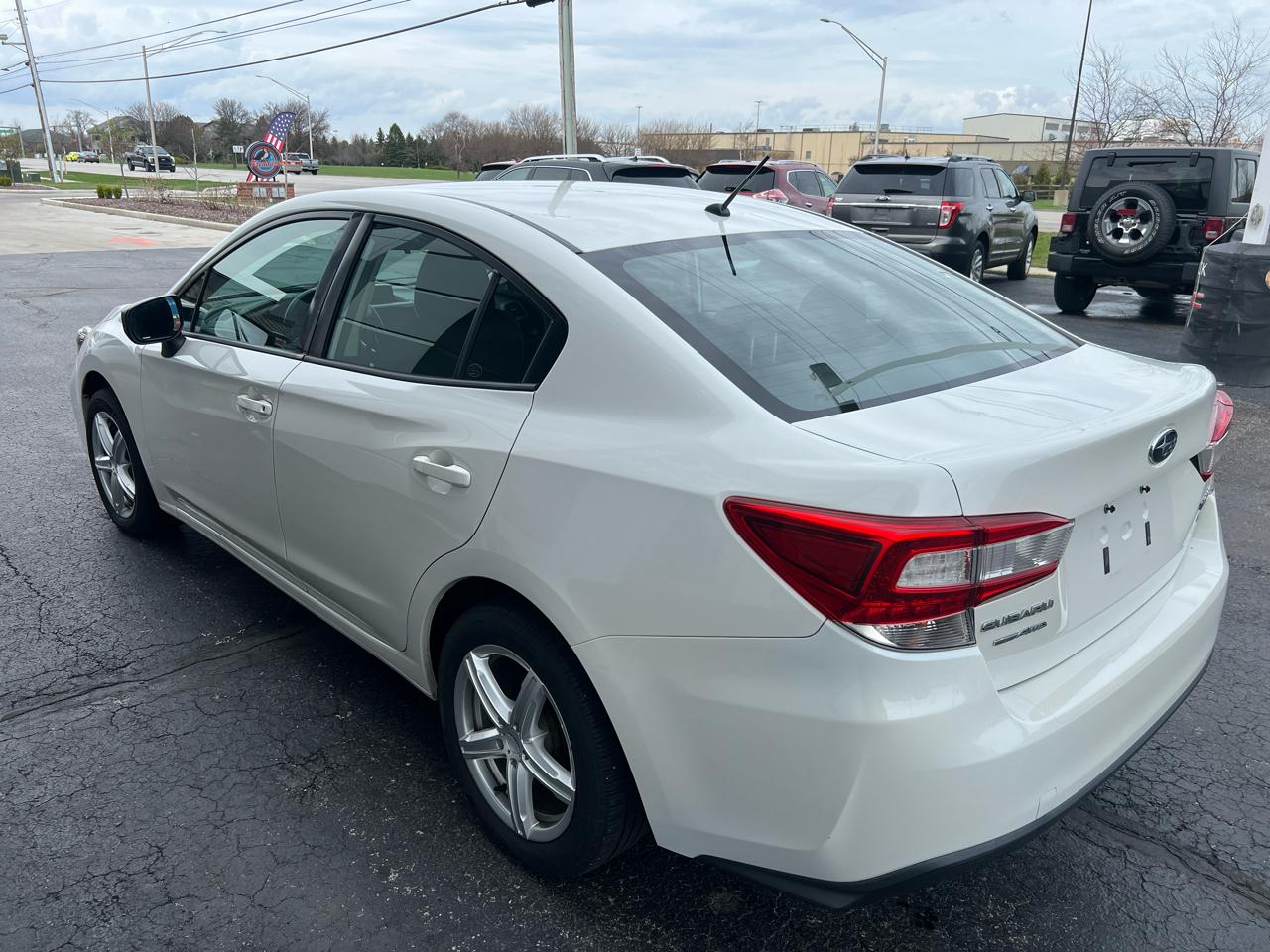 Subaru Impreza 2.0i 4-door CVT 2017