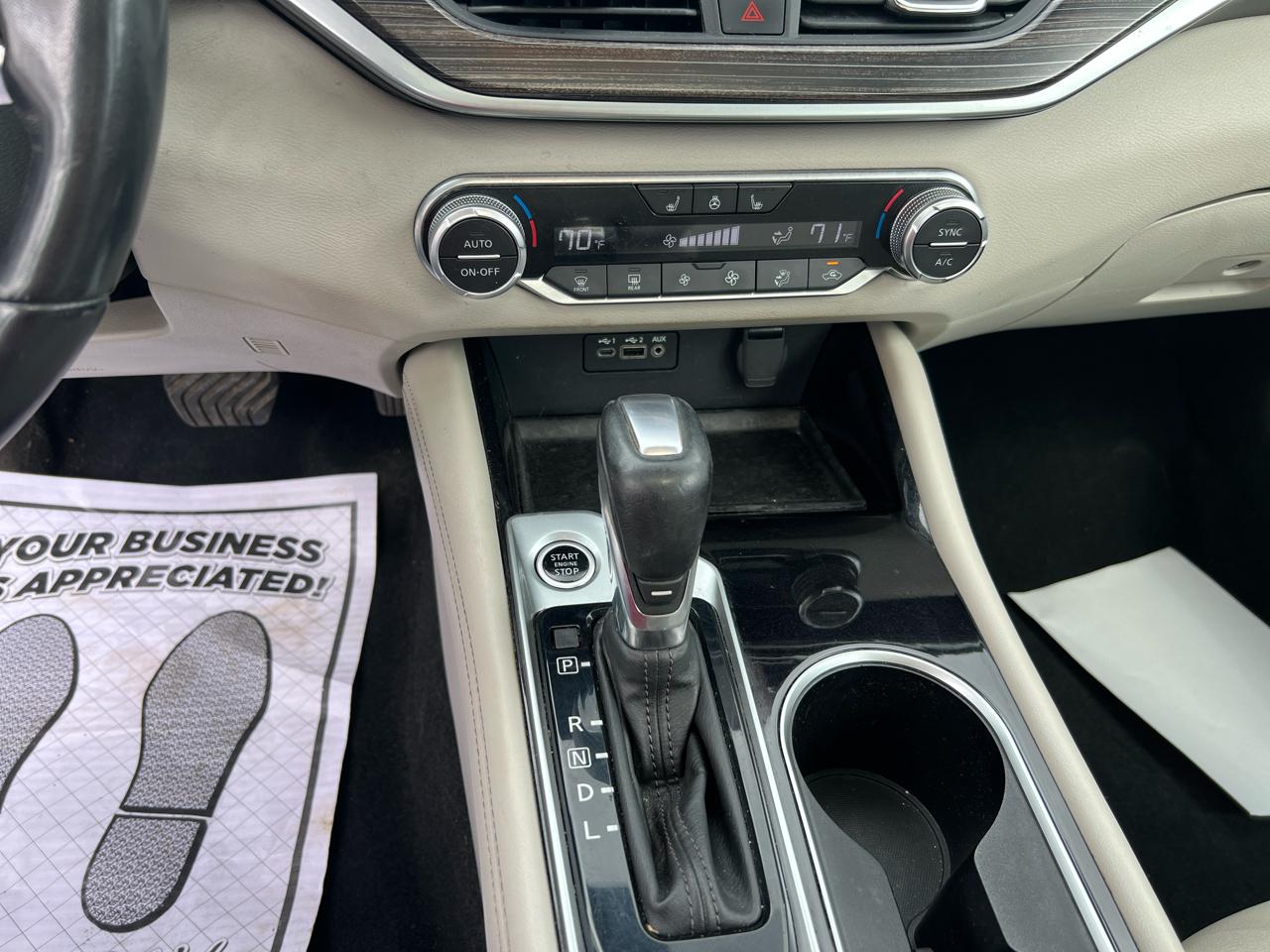 Nissan Altima 2.0 Platinum Sedan 2020