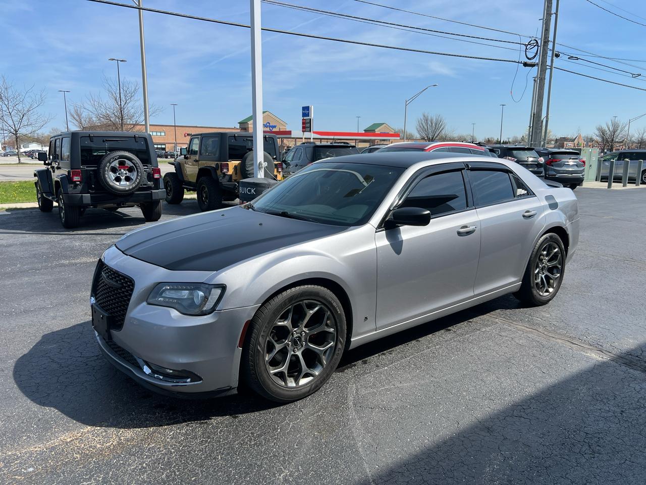 Chrysler 300 4dr Sdn 300S RWD 2017