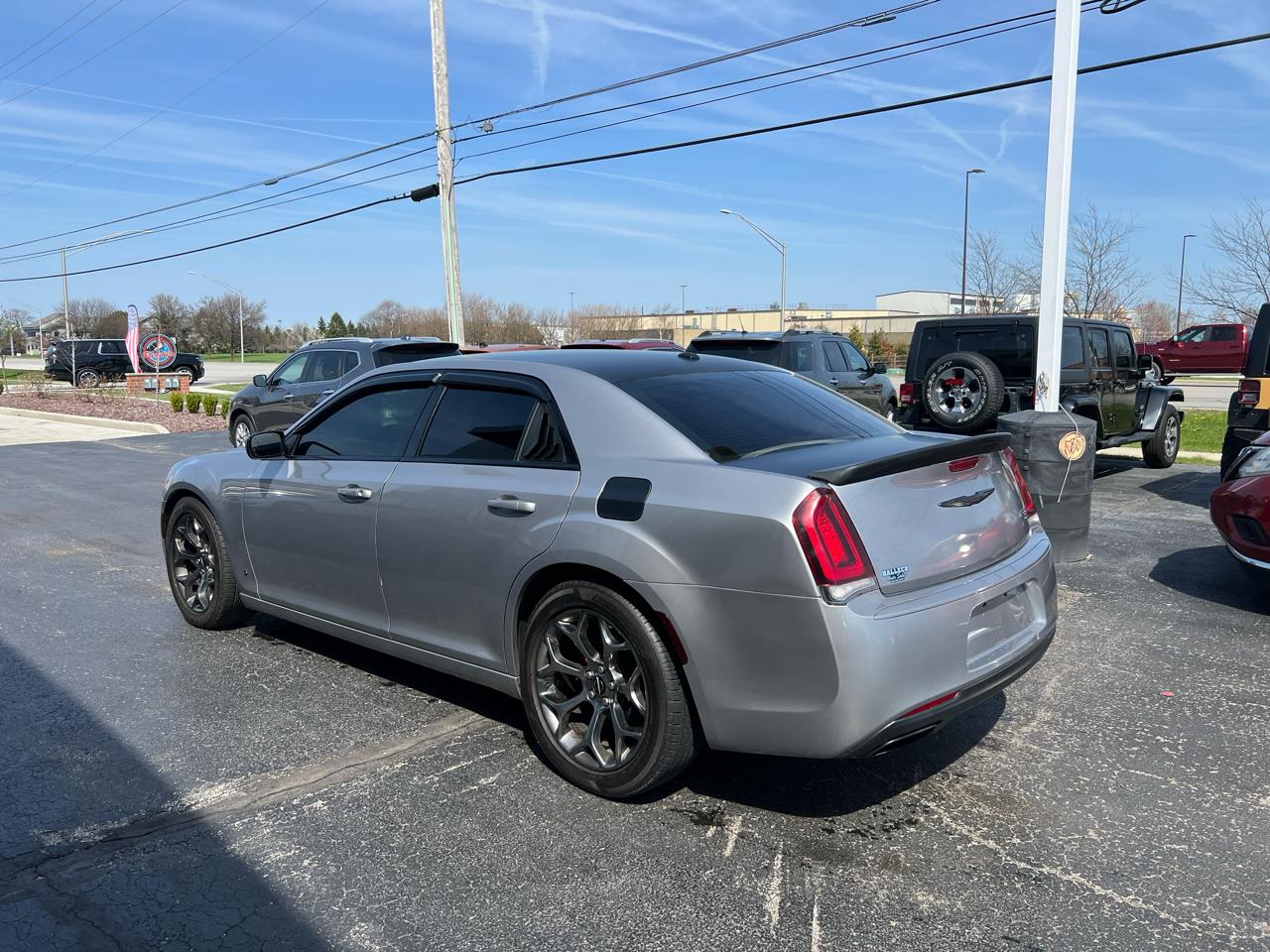 Chrysler 300 4dr Sdn 300S RWD 2017