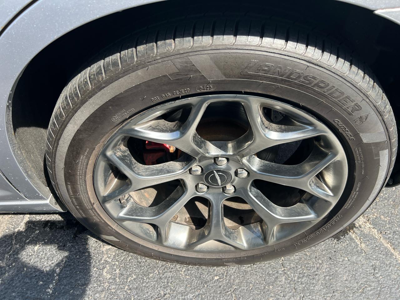 Chrysler 300 4dr Sdn 300S RWD 2017