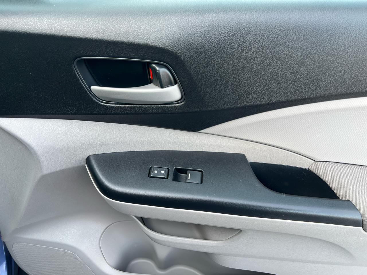 Honda CR-V 2WD 5dr LX 2013