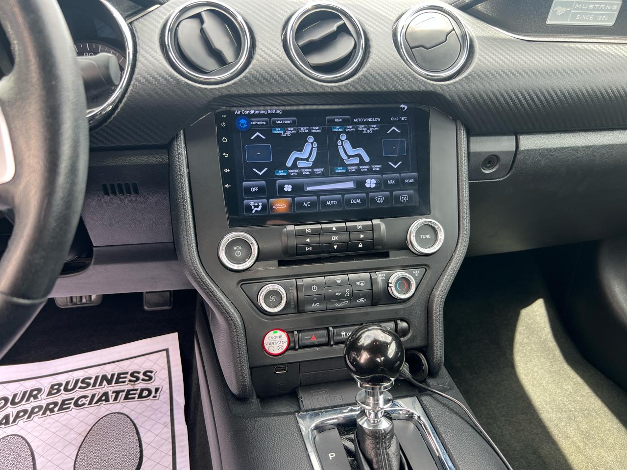 Ford Mustang V6 Fastback 2017