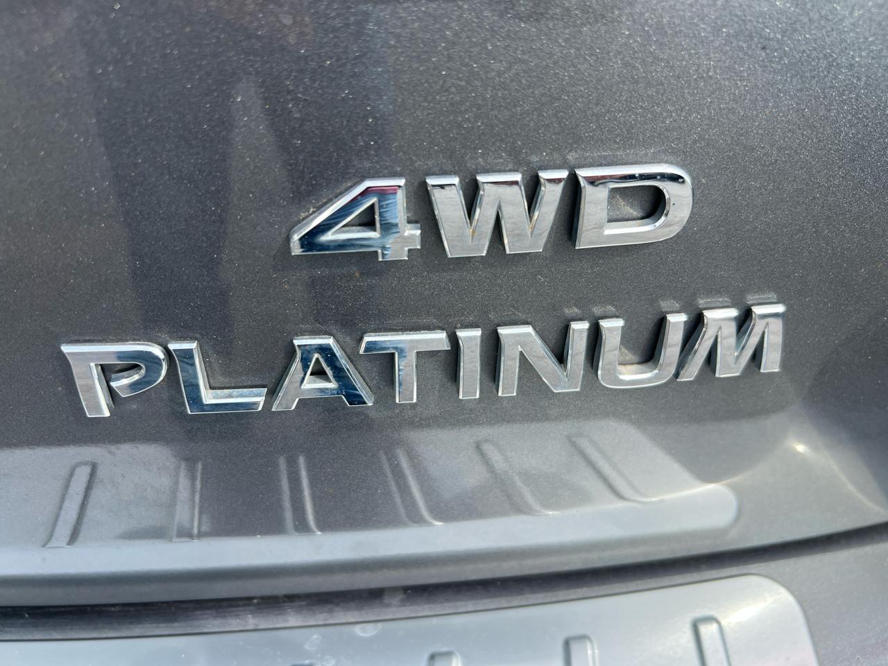 Nissan Pathfinder 4x4 Platinum 2019