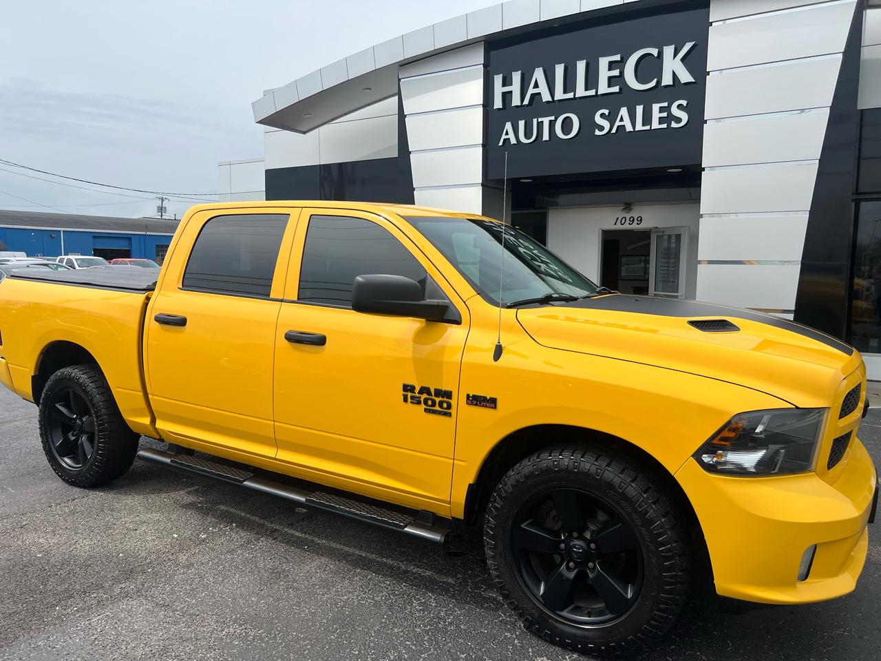 RAM 1500 Classic Express 4x4 Crew Cab 5'7" Box 2019