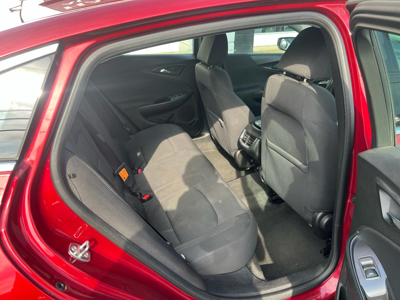 Chevrolet Malibu 4dr Sdn LT w/1LT 2017