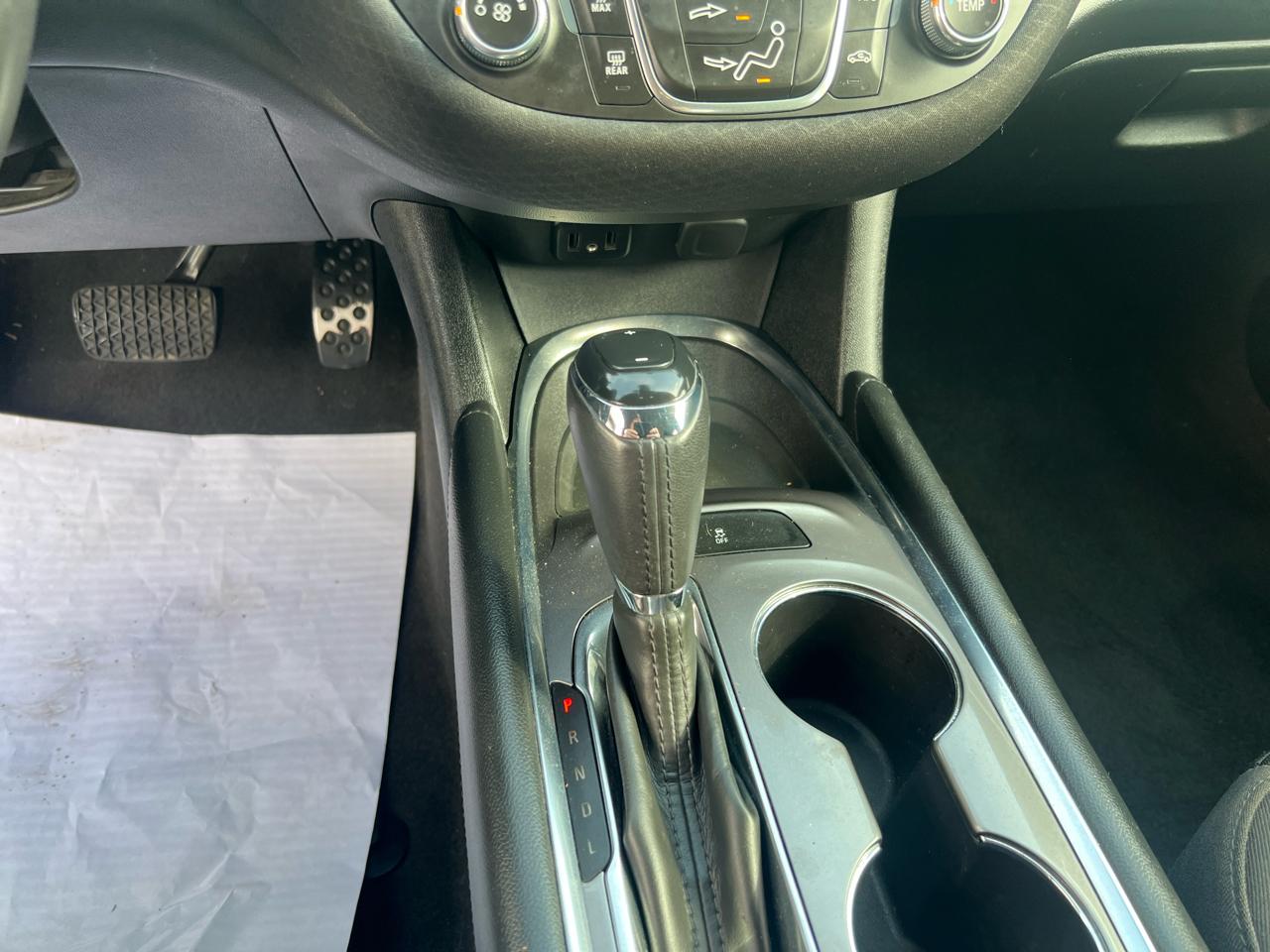 Chevrolet Malibu 4dr Sdn LT w/1LT 2017