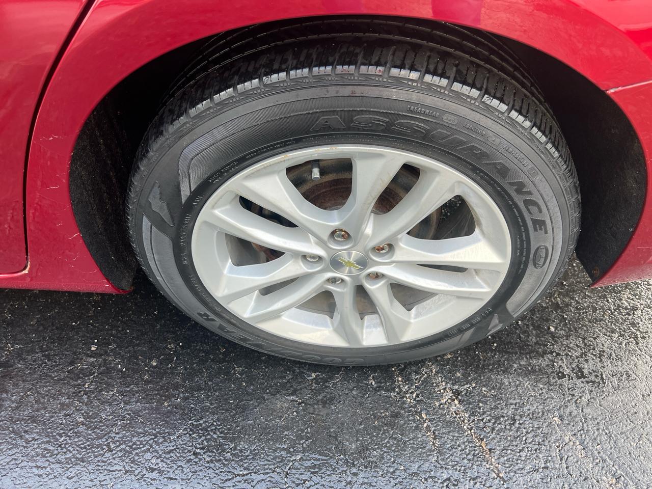 Chevrolet Malibu 4dr Sdn LT w/1LT 2017