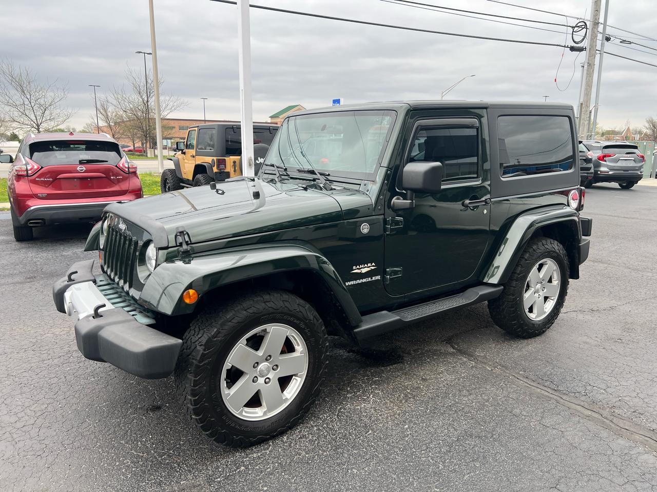 Jeep Wrangler 4WD 2dr Sahara 2010