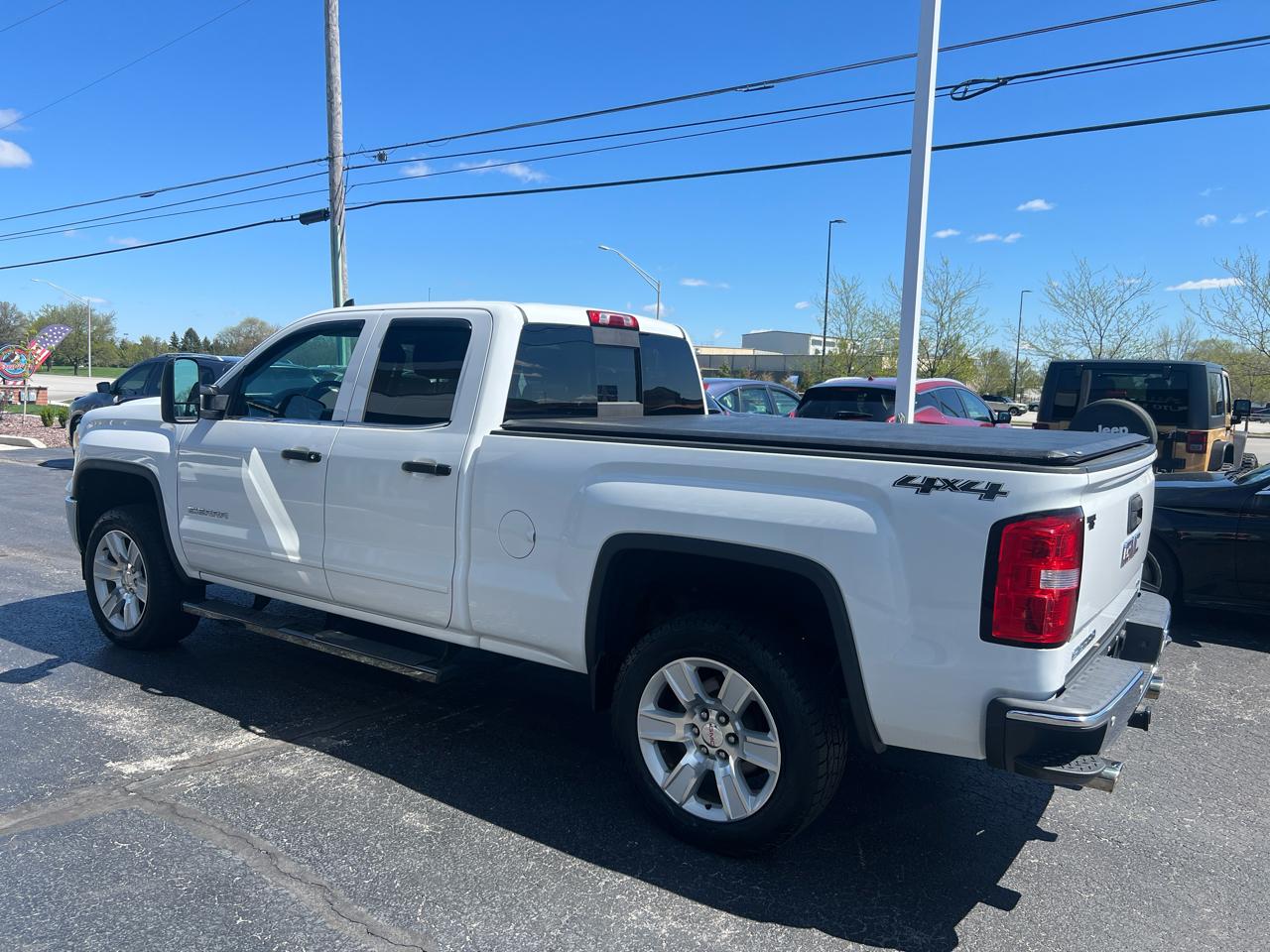 GMC Sierra 1500 4WD Double Cab 143.5" SLE 2015