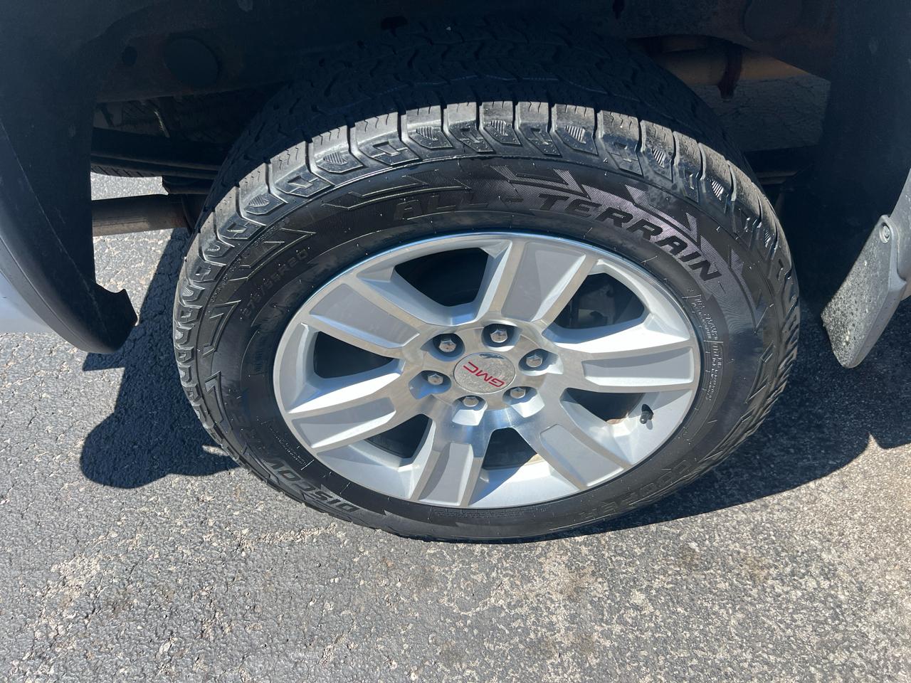 GMC Sierra 1500 4WD Double Cab 143.5" SLE 2015