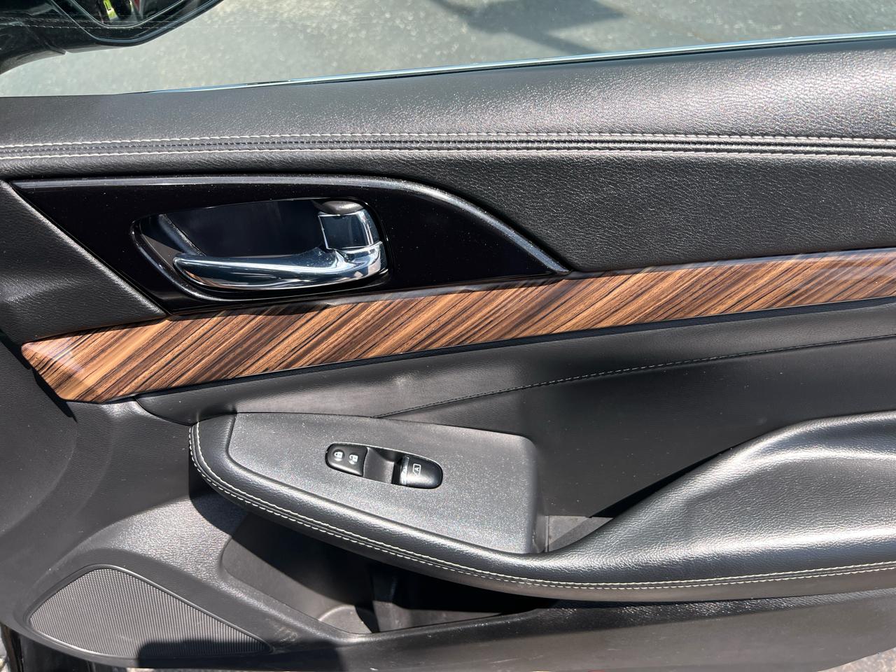 Nissan Maxima Platinum 3.5L 2017