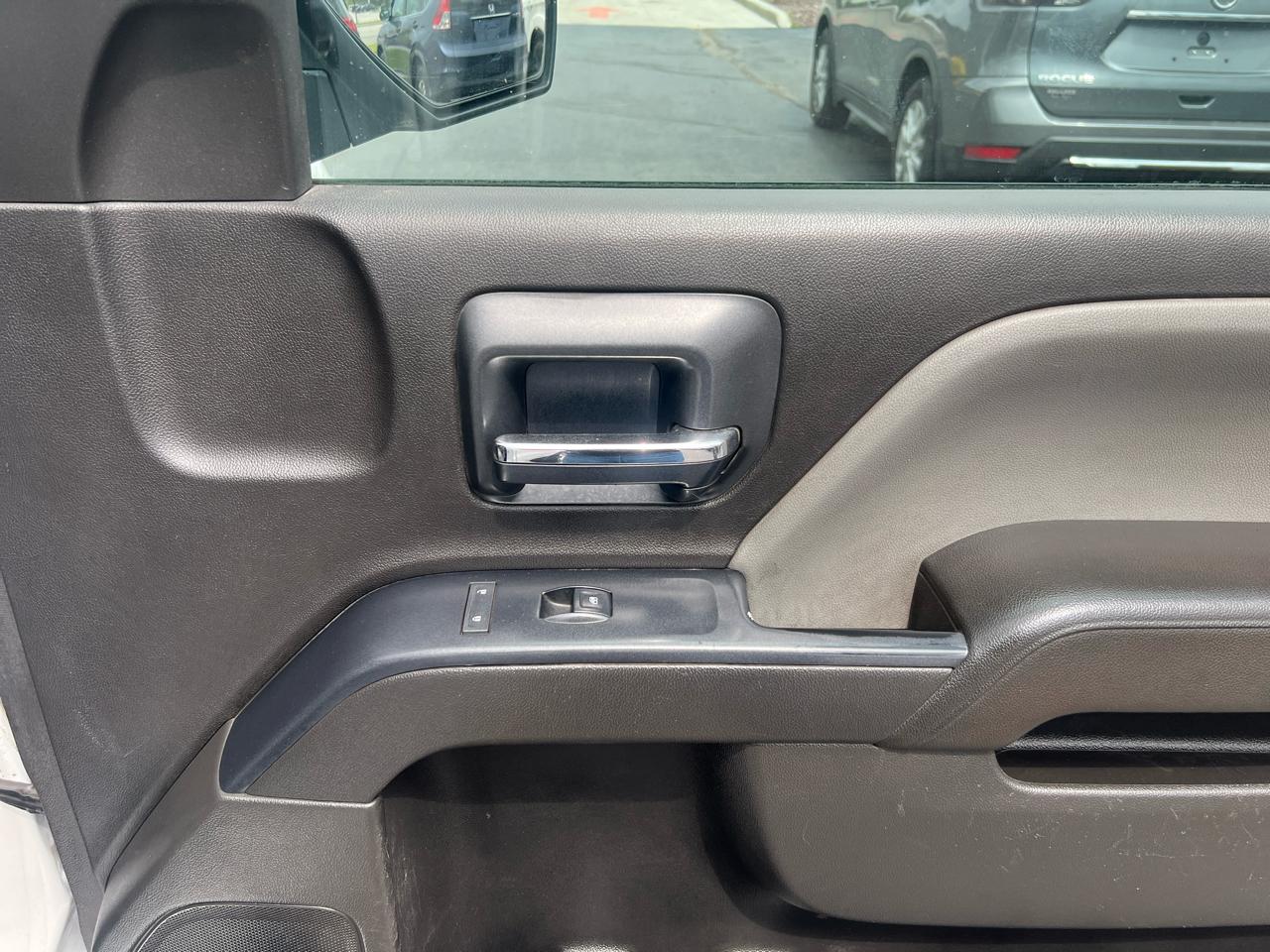 Chevrolet Silverado 1500 2WD Reg Cab 133.0" Work Truck 2016