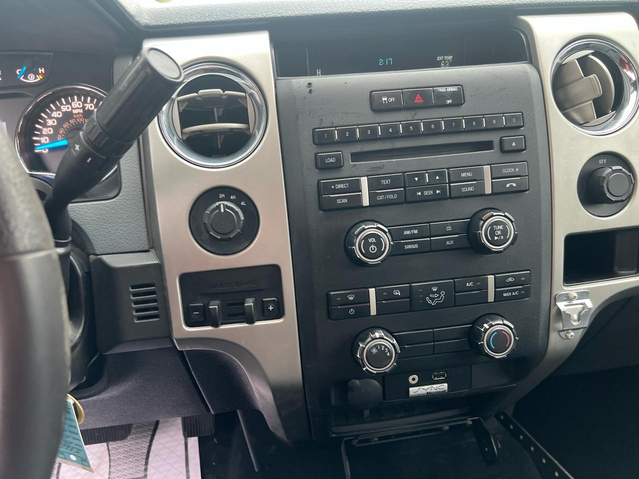 Ford F-150 4WD SuperCab 145" XLT 2013